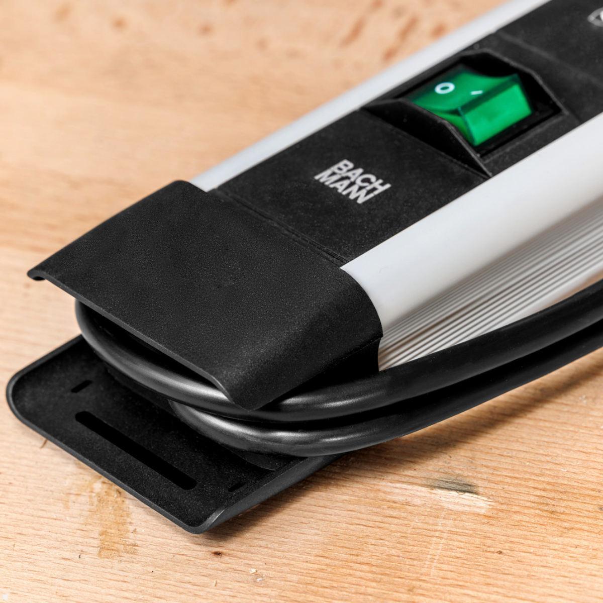 Bachmann CONNECTUS 6x Steckdose, 1x Fußtrittschalter, 2m Zuleitung (BM005907), Kabelaufwicklung